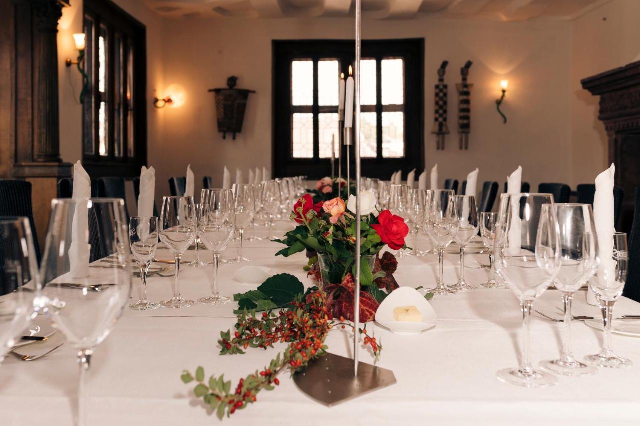 Restaurant & ****Hotel Hoeerhof Идштайн Экстерьер фото
