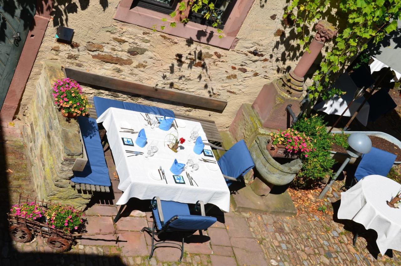 Restaurant & ****Hotel Hoeerhof Идштайн Экстерьер фото